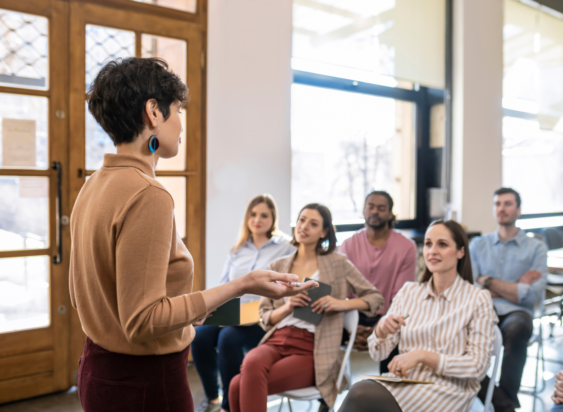 Feature image for the "8 strategies for a fair and efficient review process" section