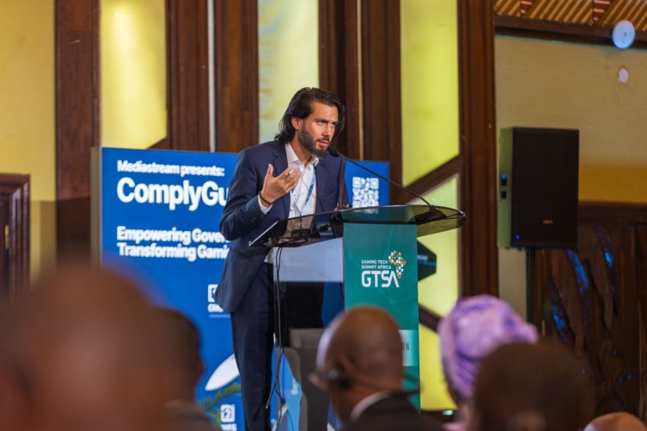 No alternative text description for this image