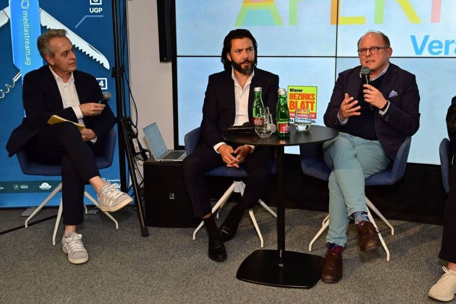 No alternative text description for this image