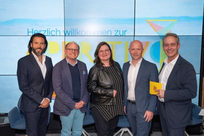 No alternative text description for this image