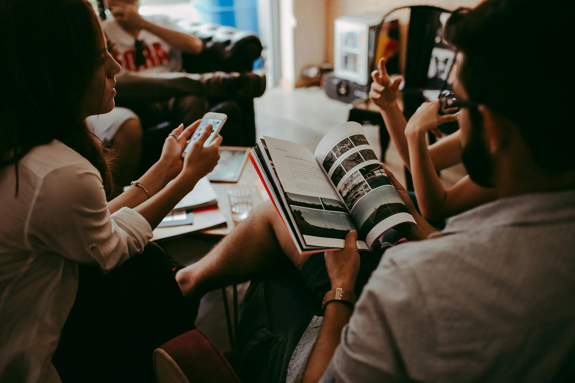 Founders collaborating in a PULSE hybrid session