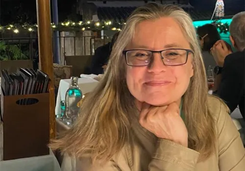 Giovanna Guerzoni è antropologa culturale e dell’educazione.
