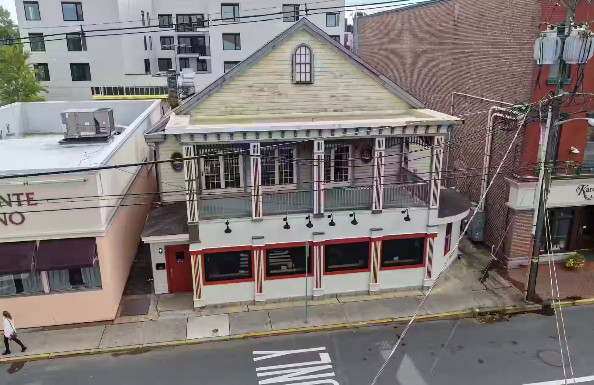 OBOL-266 Classic Downtown Tavern