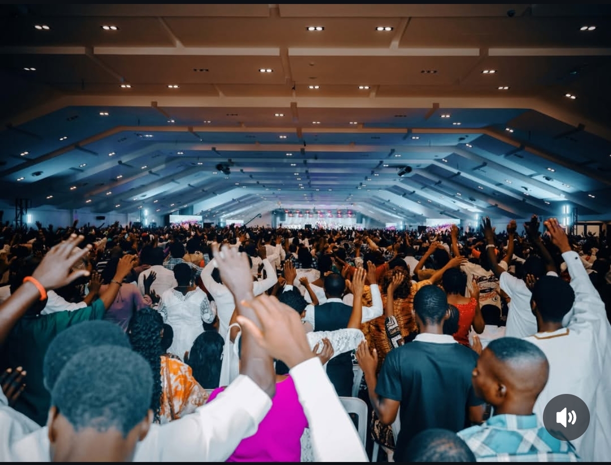 image of a guided tour group