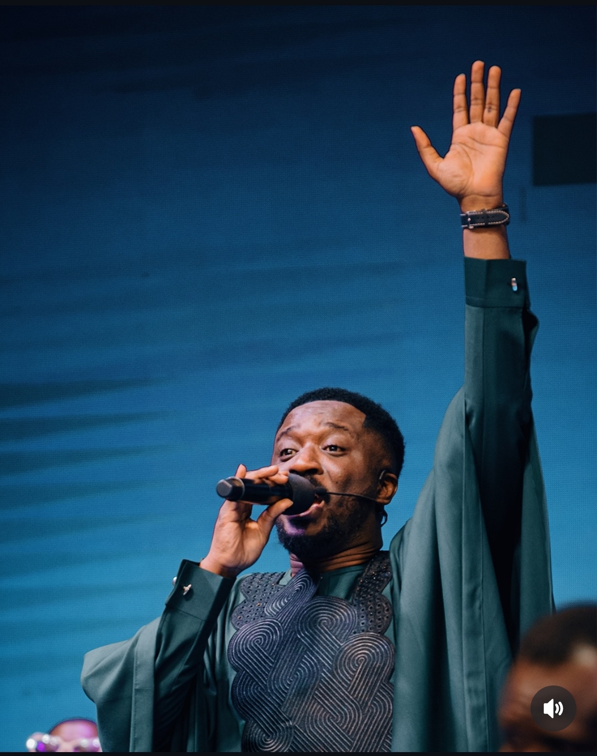 [background image] image of band rehearsal space (for a musician & band)