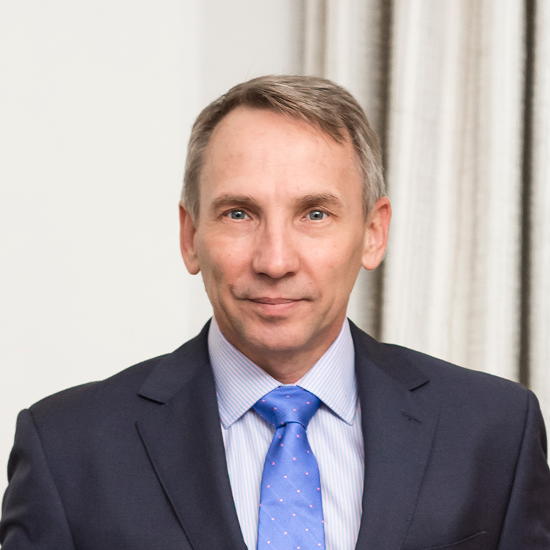 Dr Johnny Slabbert