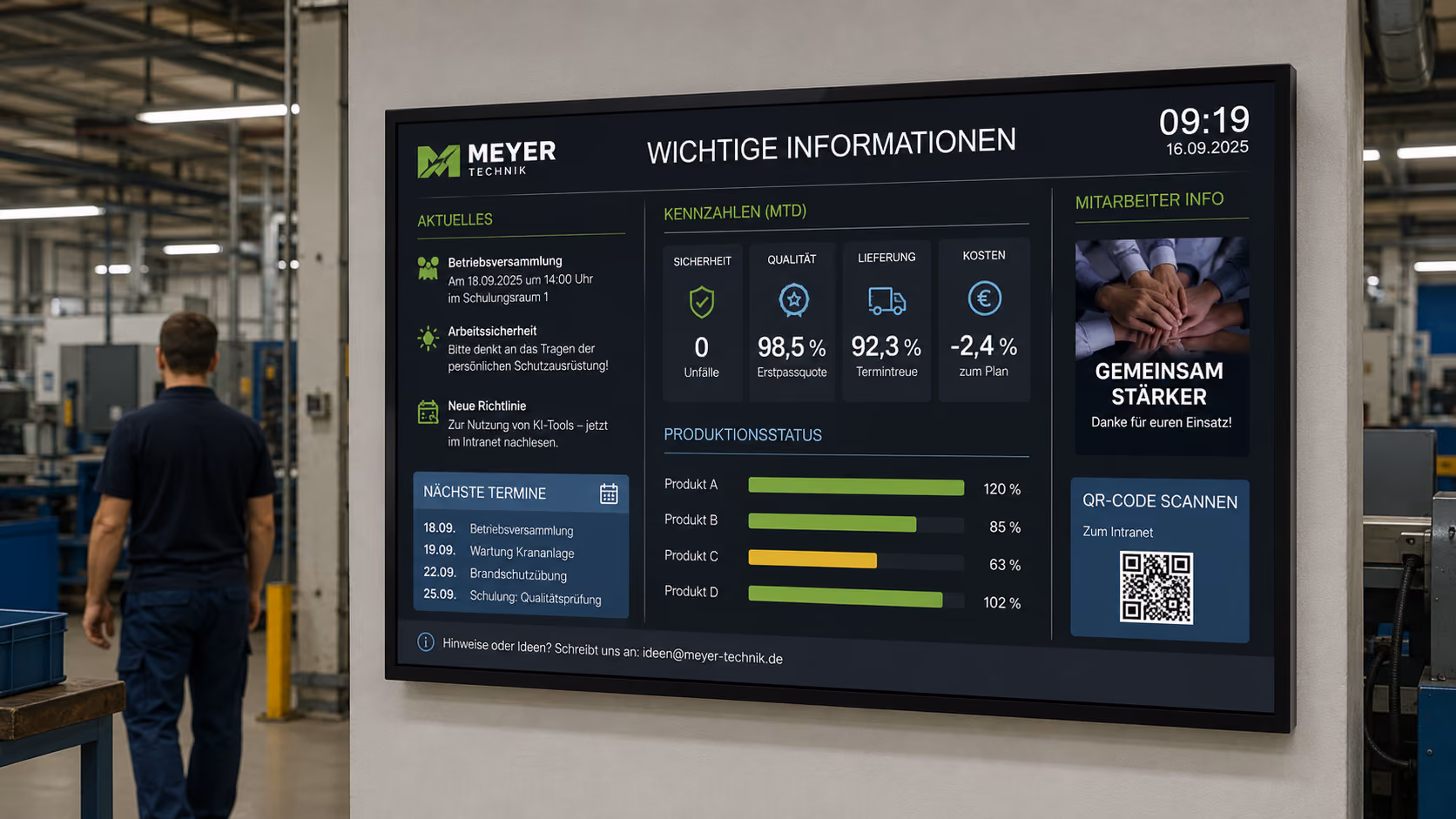 An info display shows current key figures, notices, and process information on a digital screen.
