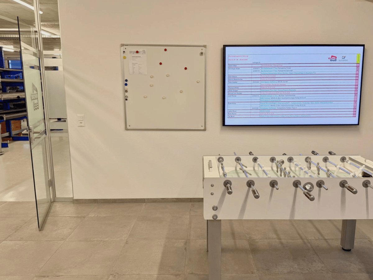 Digital signage display at Bacher AG Thun for internal communication