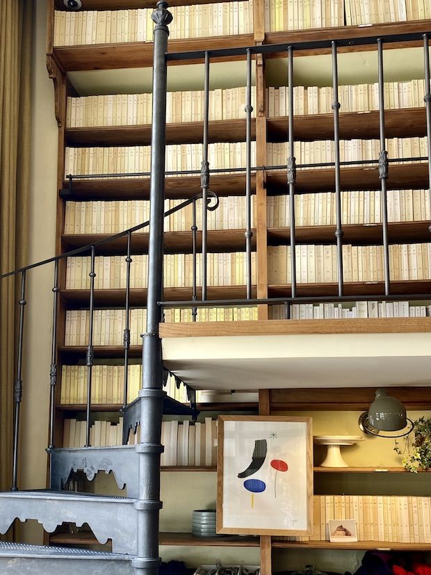 Paris Left Bank - Saint-Germain & Le Marais, l'art de vivre français