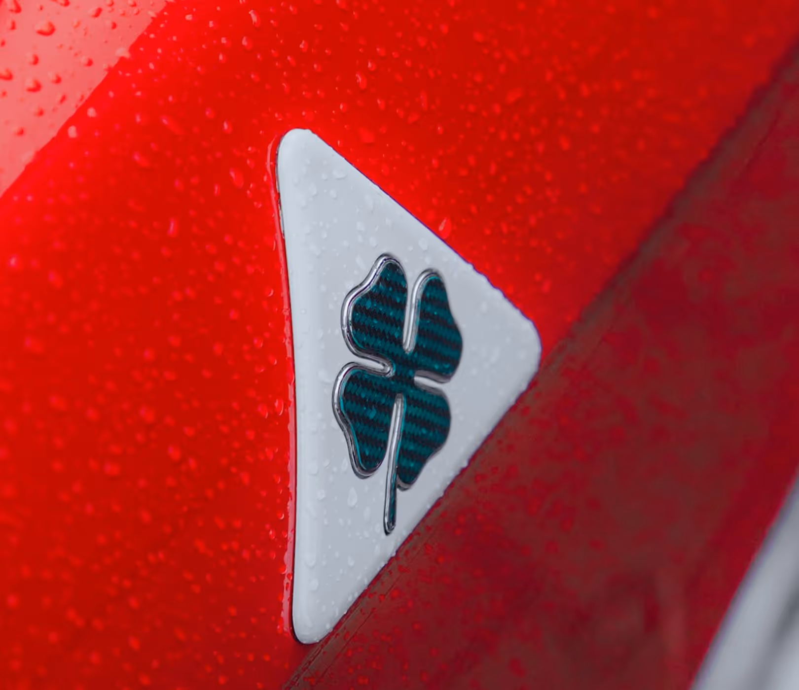 Packaging Design with On-Demand Experts delivers tailored, high-quality packaging solutions created by skilled specialists who craft standout visuals, smart layouts