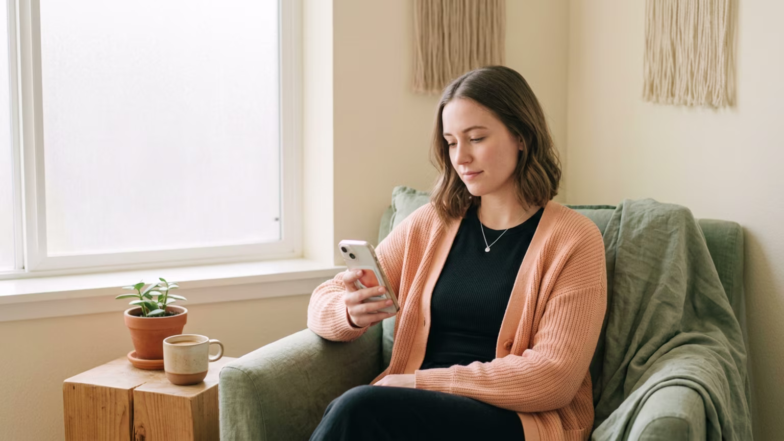 Dating Apps and Mixed Signals: Finding Calm in Modern Dating Uncertainty