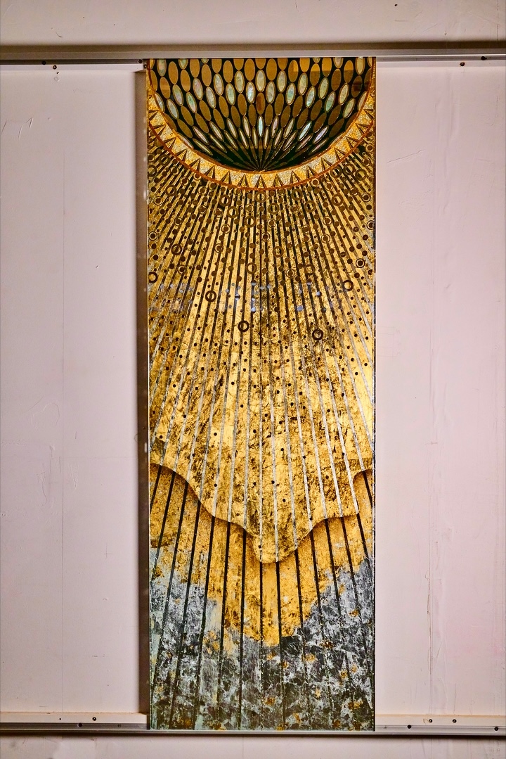 SOLEIL verre eglomise panel by Marybeth Ting, reverse-gilded 22-karat gold and silver leaf radiating from a mother-of-pearl sunburst