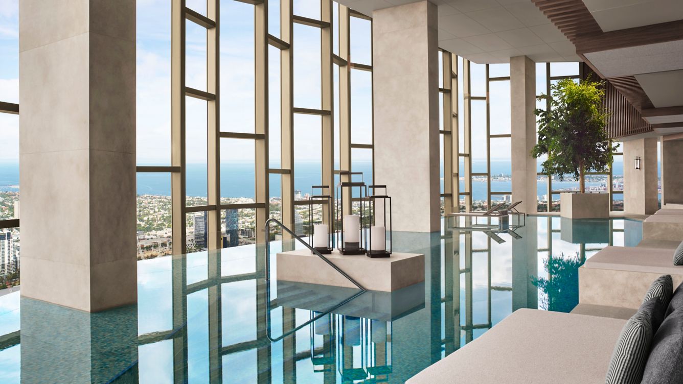The Ritz-Carlton, Melbourne pool