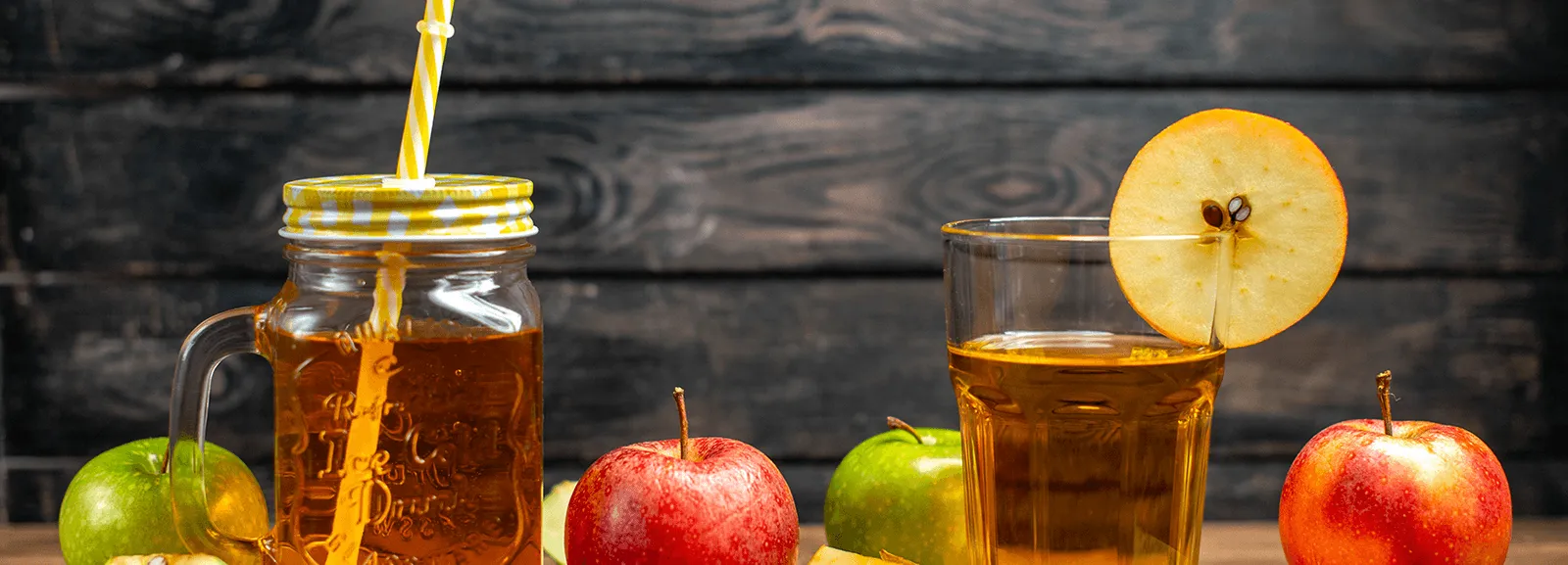 Juicey fizz & freshness soft drink its perfect natural fruit juices