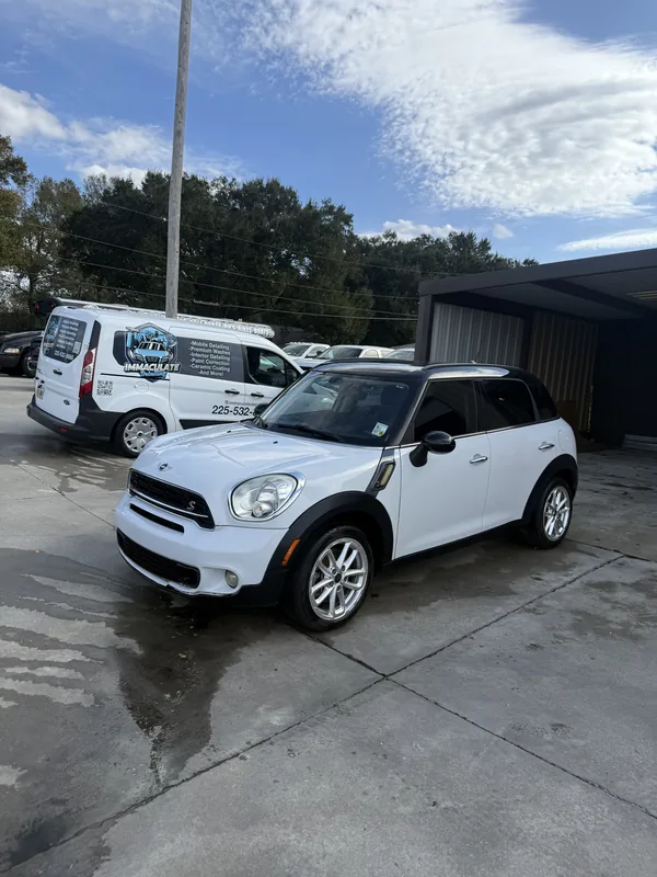 White Mini Cooper Countryman after full exterior polish and sealant in Baton Rouge
