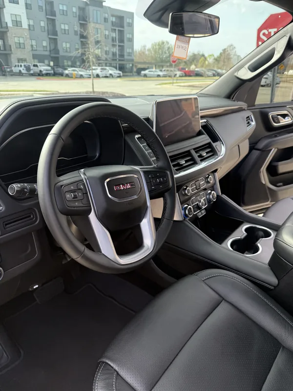 Interior Detail on GMC Yukon Denali in Baton Rouge, Louisiana