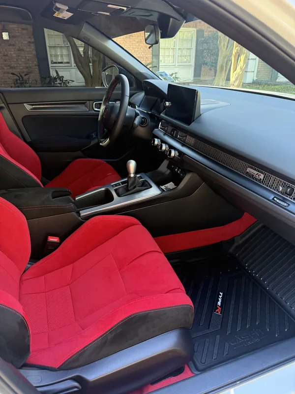 Interior Detail on Honda Civic Type R in Baton Rouge, Louisiana