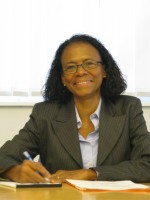 [headshot] image of customer (for a home goods store)