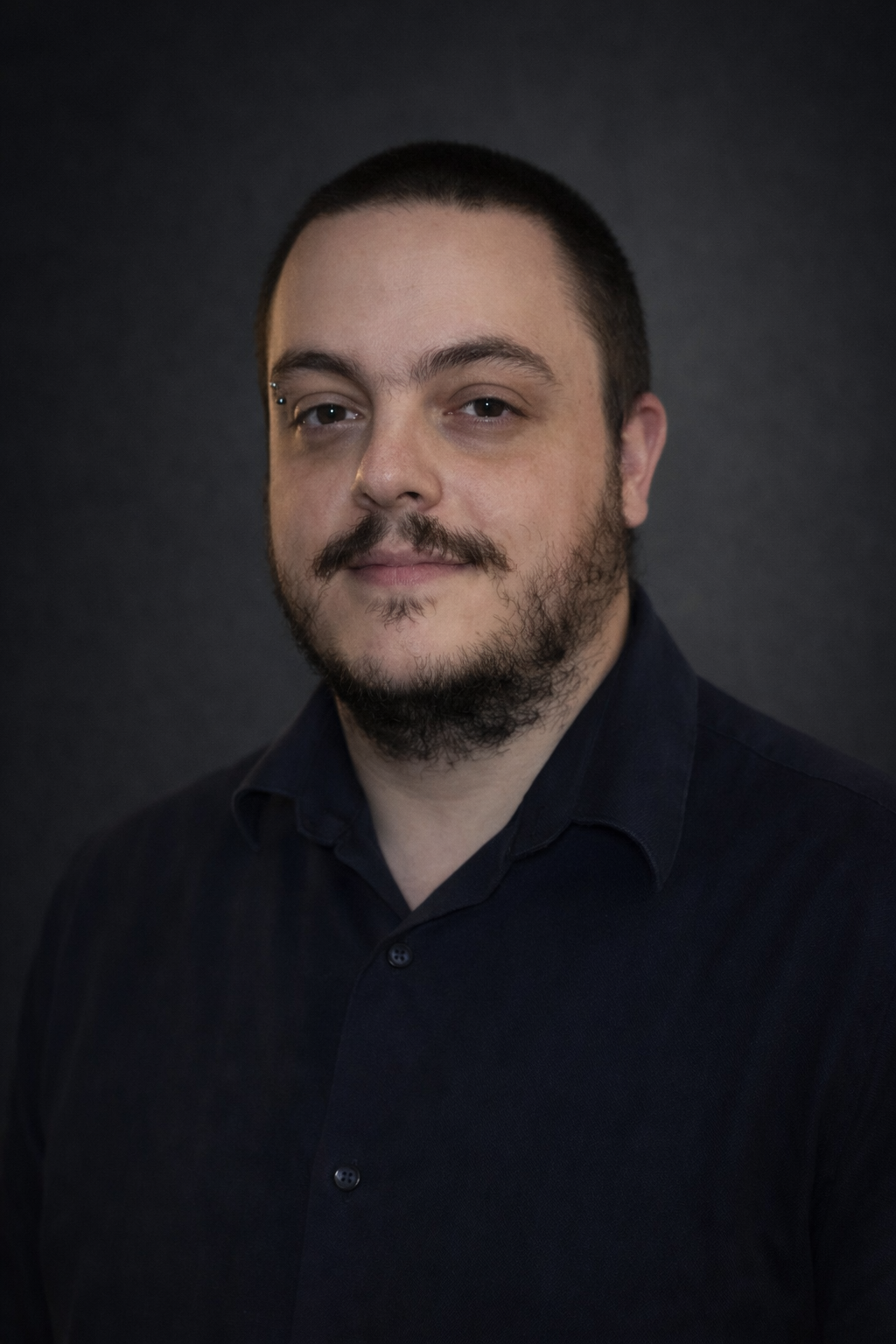 image of a team meeting (for a medical clinic)