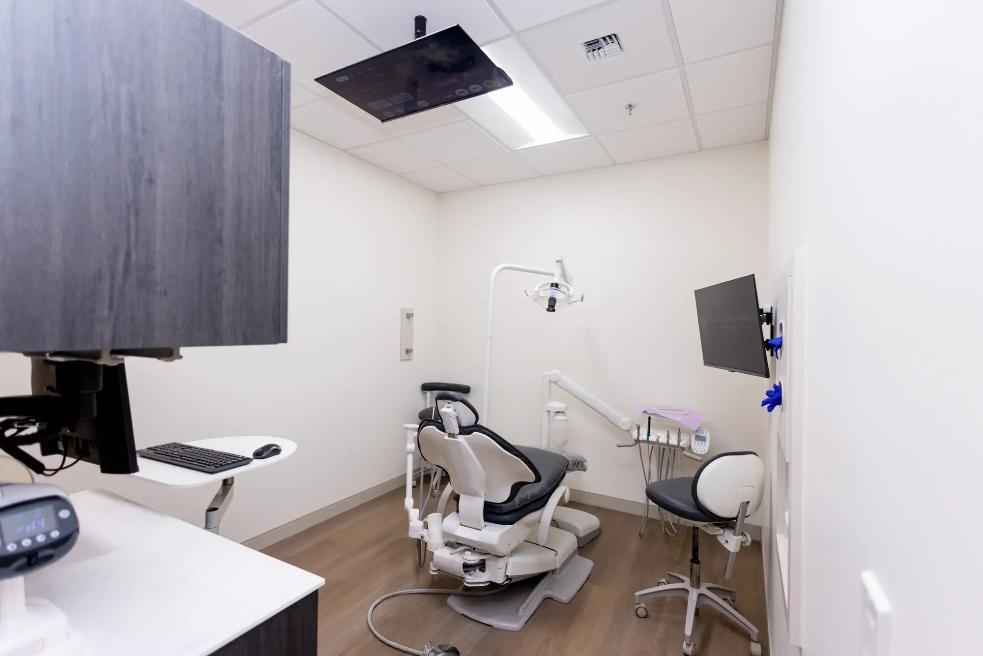 Diamond Dental Studio - Redmond WA - Treatment Room
