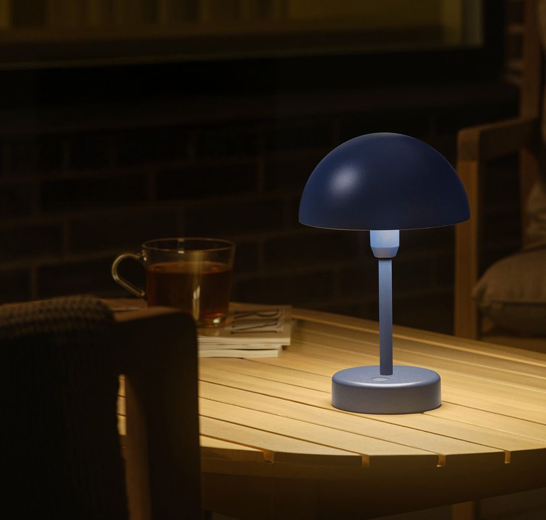 Ellen To-Go oppladbar bordlampe KUN 450,-