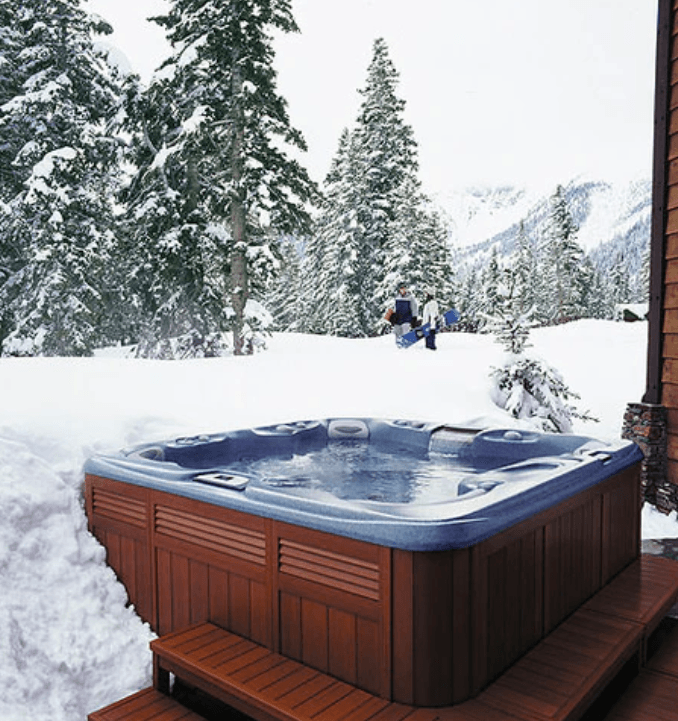 Ute massasjebad – velvære, investering og helårsglede i egen hage