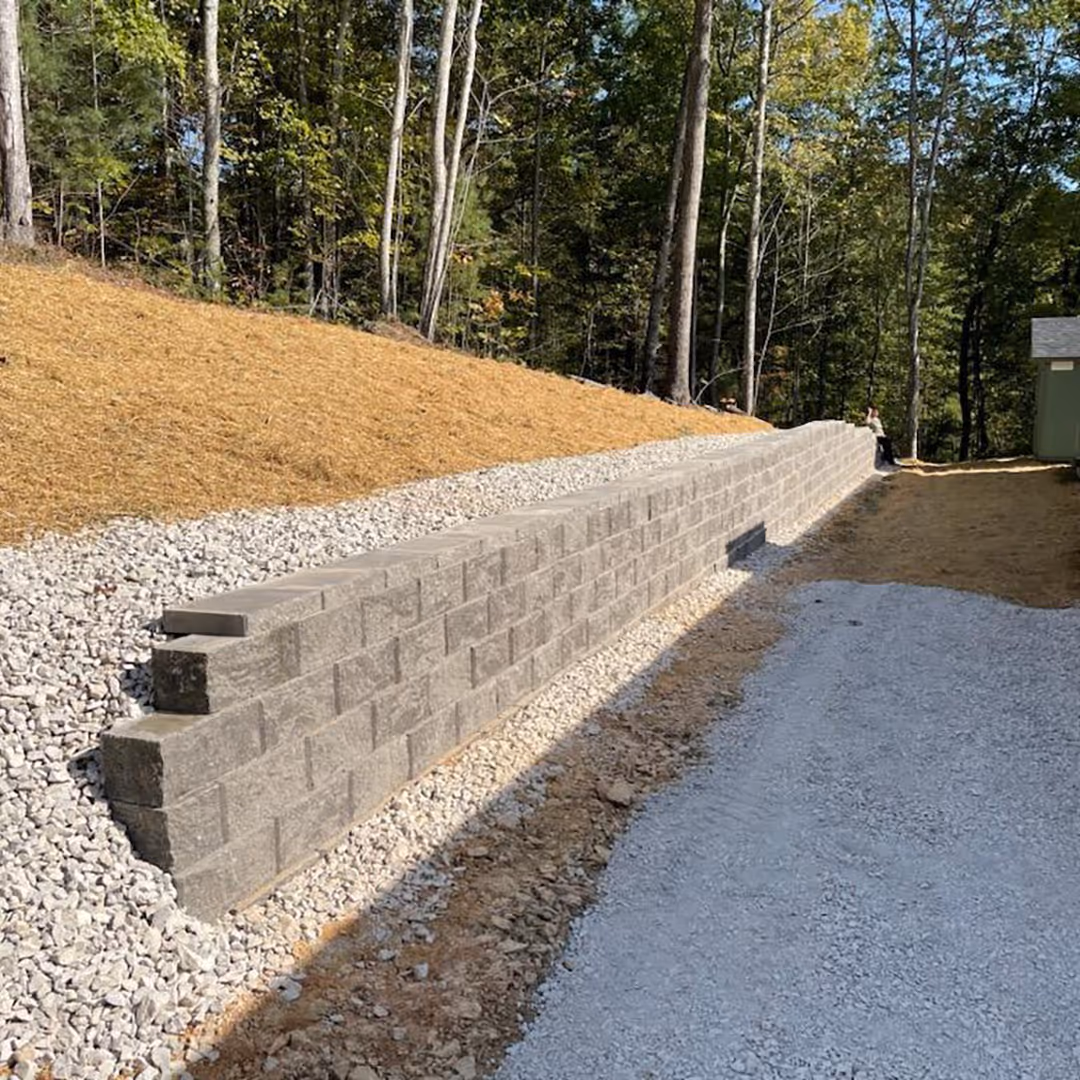 Retaining wall installation by Manibilt Construction Inc in Crossville, Tennessee