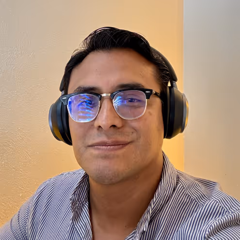Office-context player persona