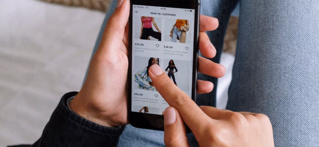 how to choose the best SaaS eCommerce platform brought to you by WANDR, an award-winning Product Strategy and UX Design Firm