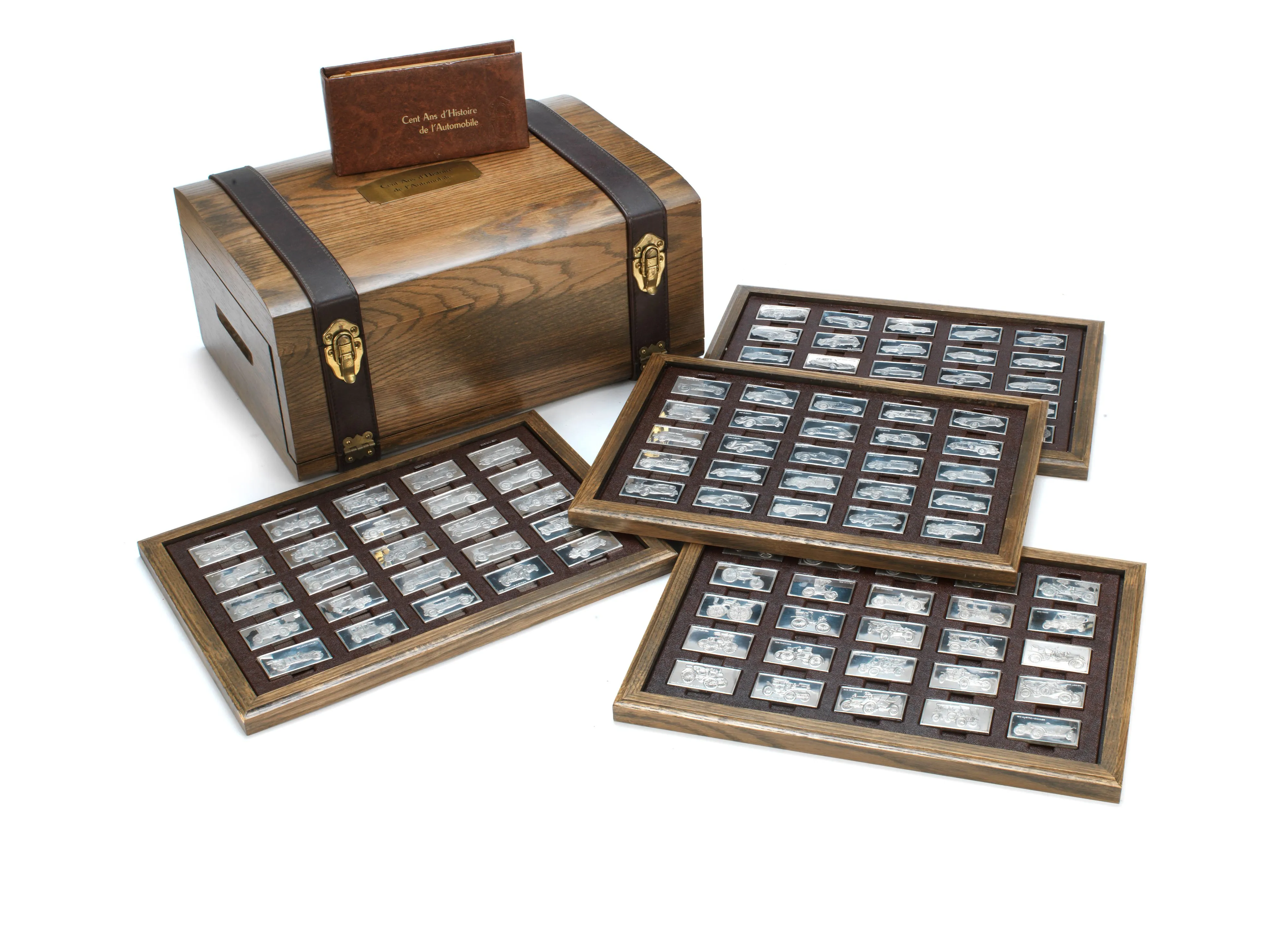 Collection de lingots en argent Cent Ans d'Histoire de l'Automobile en coffret, objets en argent de collection