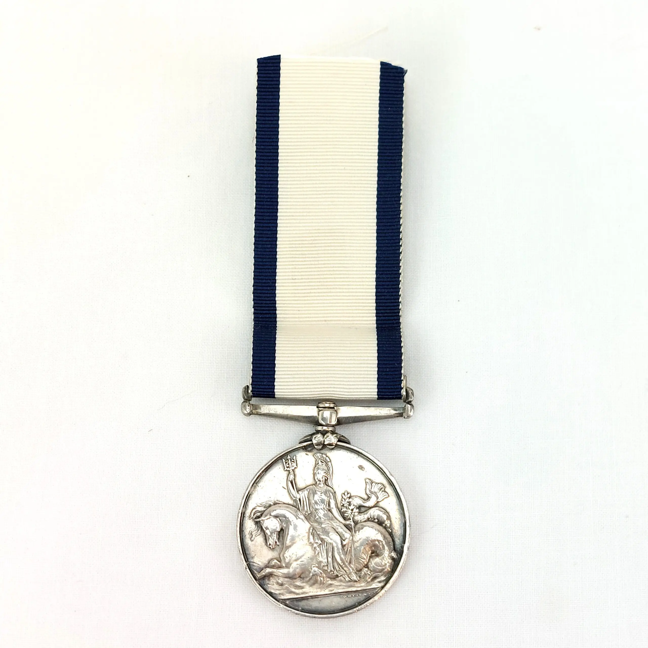 Médaille militaire navale britannique en argent à l'effigie de Britannia, souvenir militaire de collection avec ruban