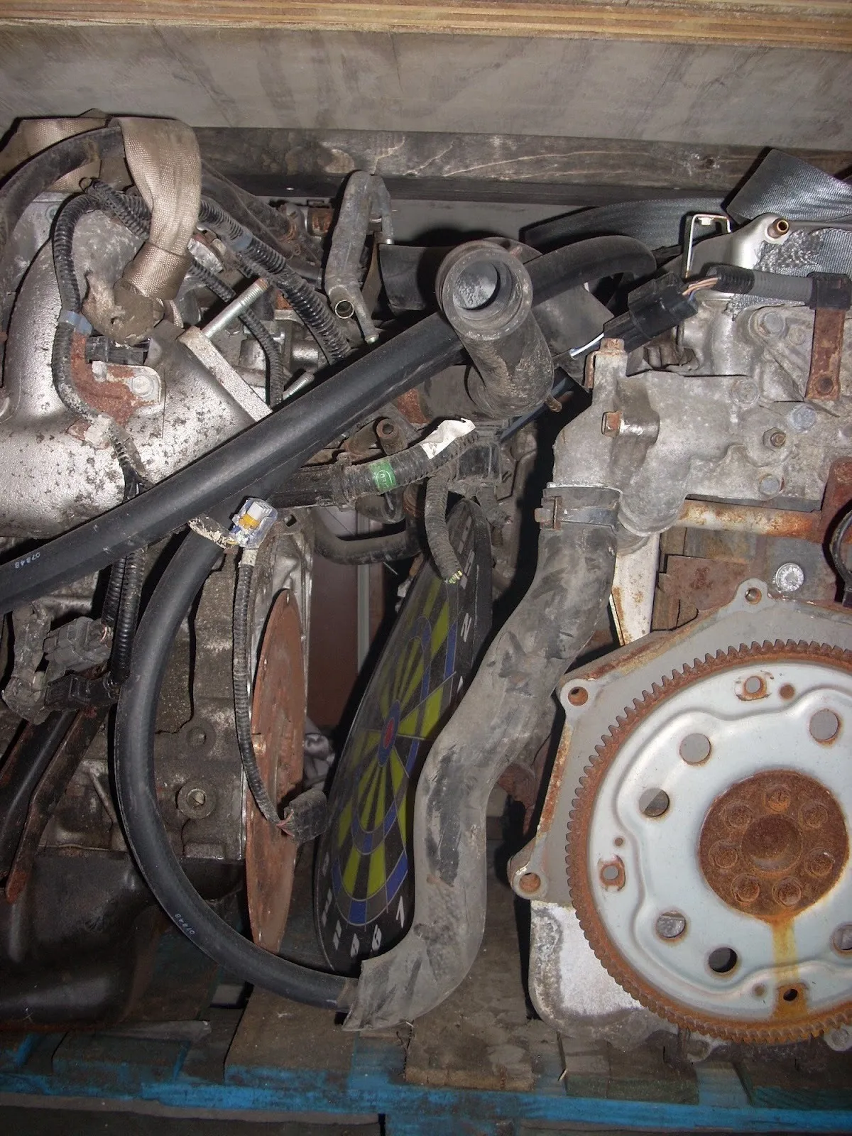 Tolia Astakhishvili, The art of sleeping, between father and mother at SculptureCenter photo by Jacksun Bein.