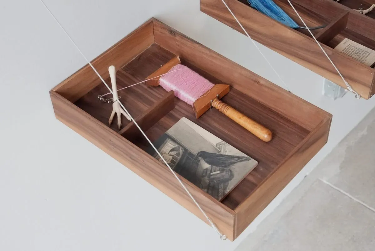 Chinese interdisciplinary artist Ruoyi Shi, sculpture installation the birdcatcher's bird, the etymology of translation, text and language, GOBI Los Angeles Korean curatorial and gallery space, East Asian diaspora and immigrant representation