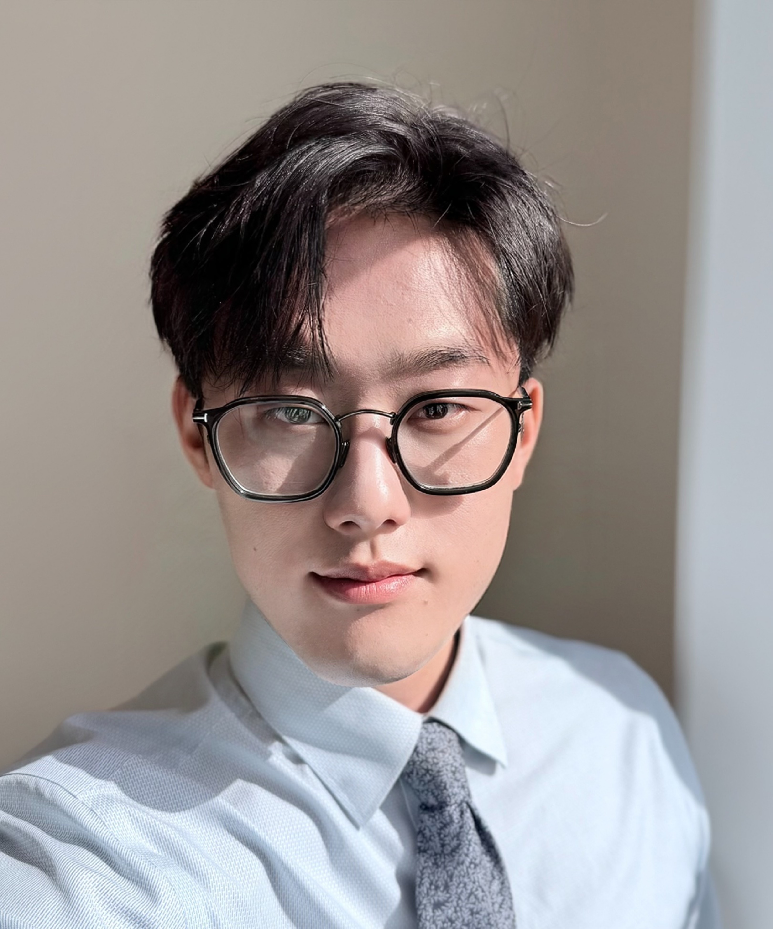 Professional portrait of Joshua Han