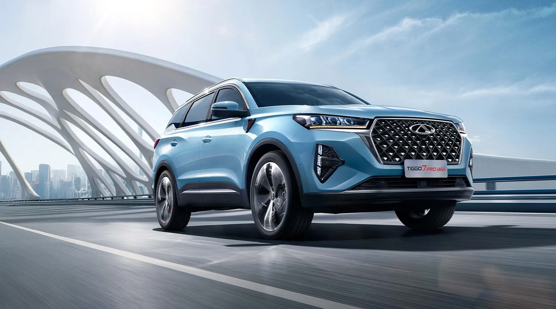Chery Tiggo 7 Pro Max — detalle de cabina, comparador de modelos