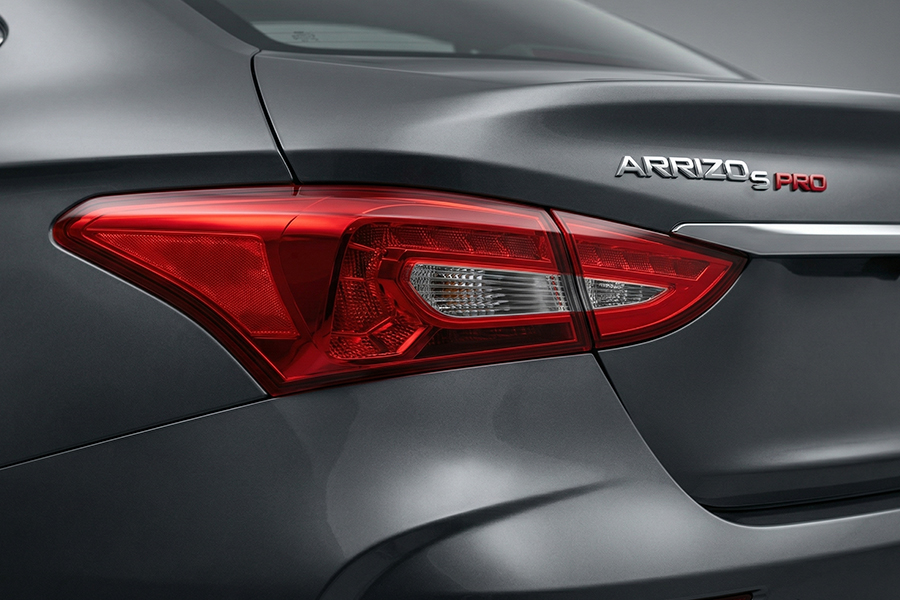 Chery Arrizo 5 Pro M/T — luces antiniebla traseras