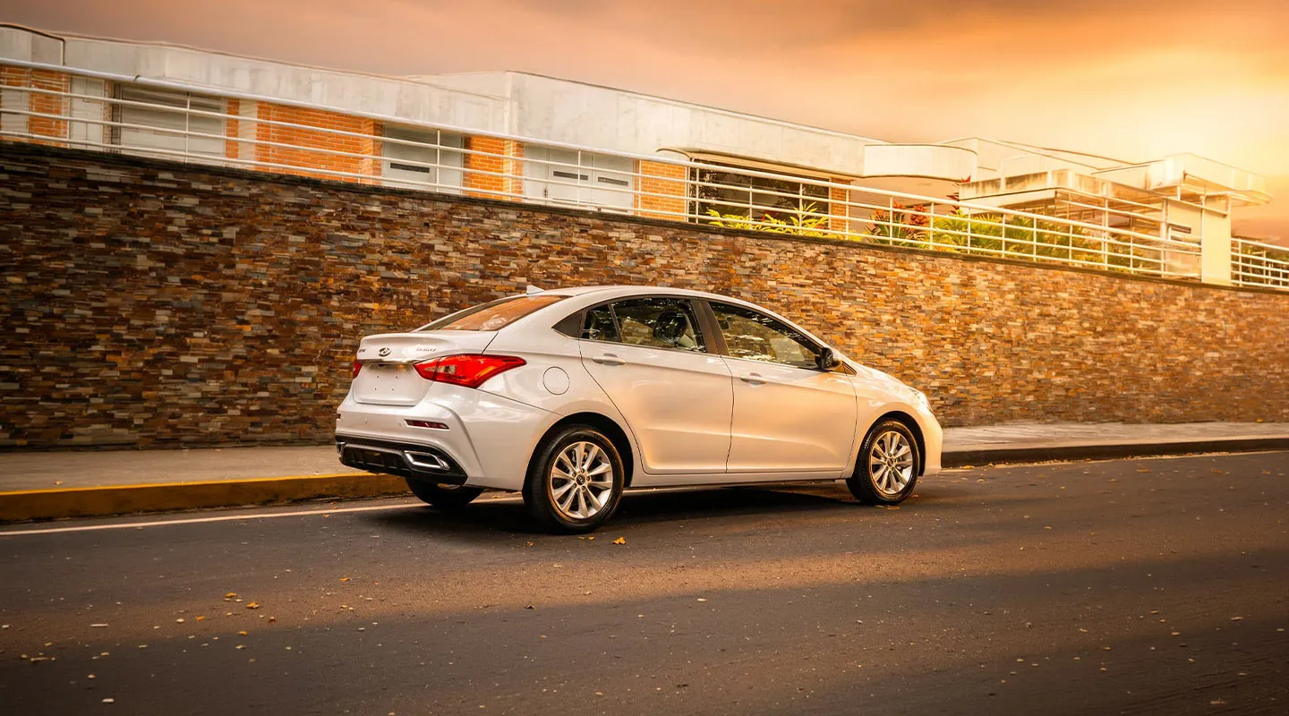 Chery Arrizo 5 Pro A/T — galería de fotos, vista exterior 3