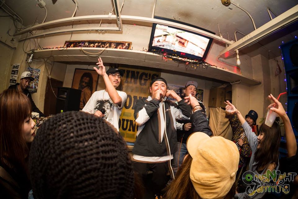 King's Tone Lounge is Osaka's premiere host for reggae performances.