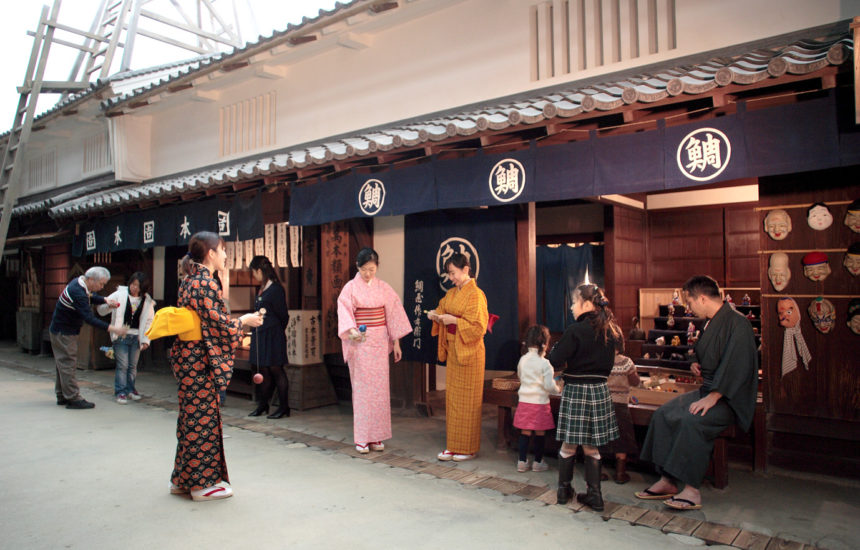 Visitors wearing kimono at Osaka Museum of Housing at Living (Osaka Museums)