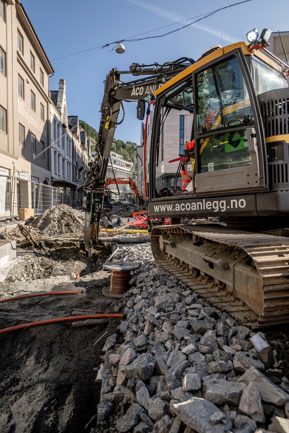 _AFH0245 __ Tony Hall.jpg