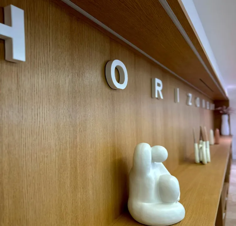 Espace de vie lumineux dans une villa de luxe Côte d’Azur