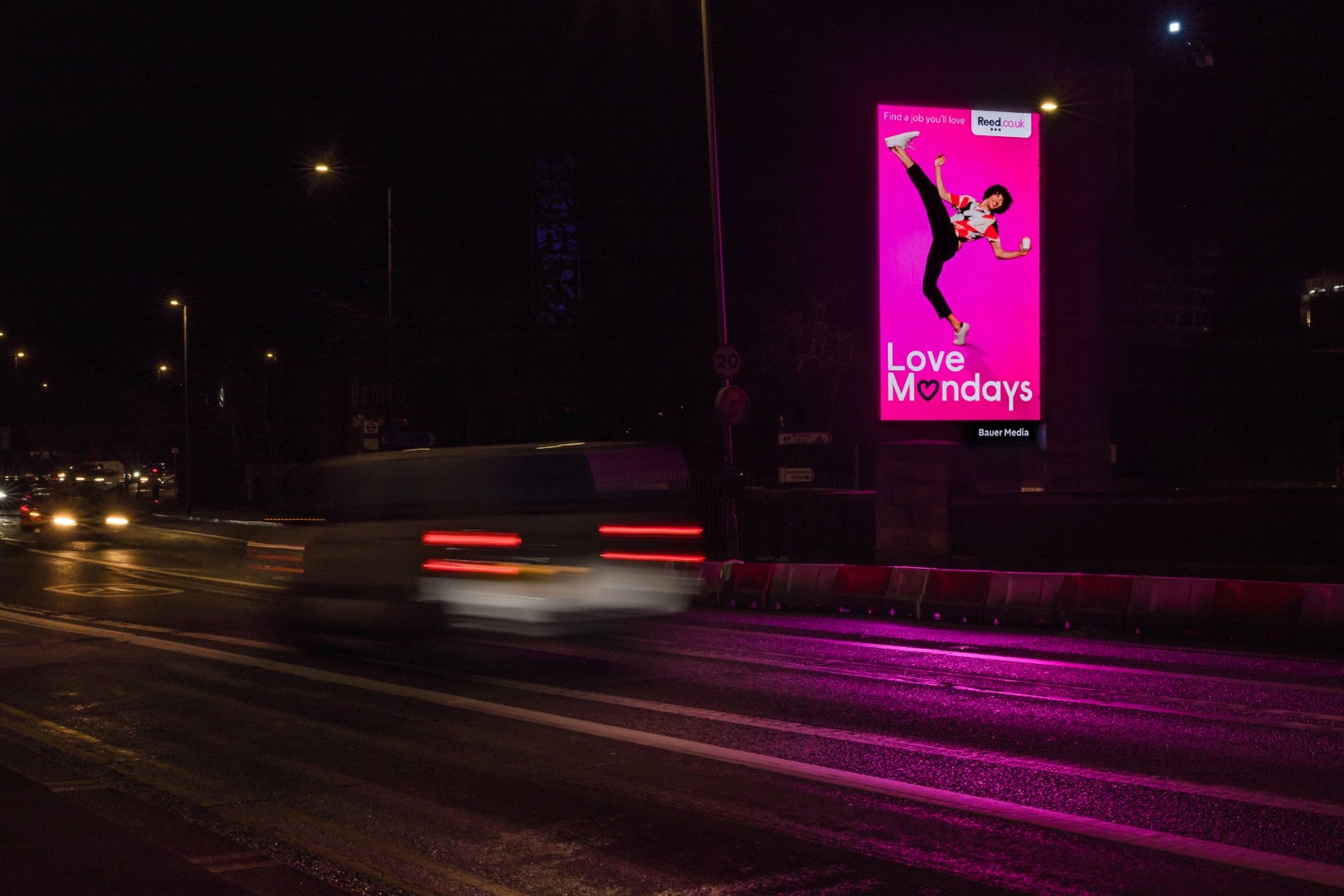 Reed Recruitment's digitial billboard campaign at night