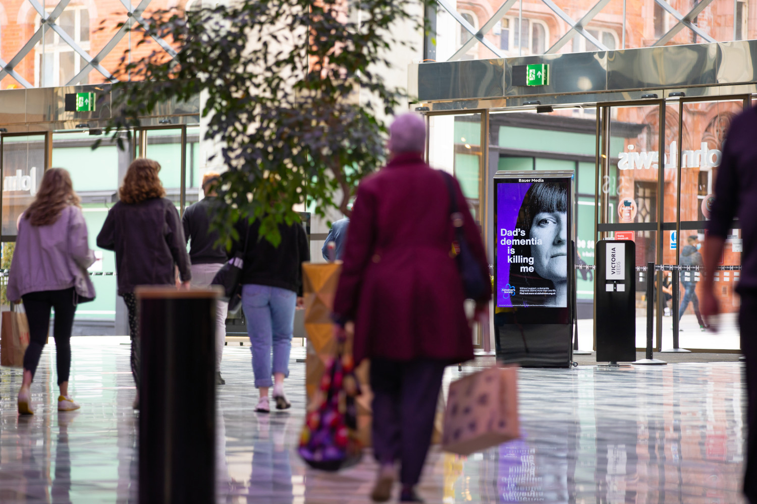 Alzheimers shopping centre advertising campaign