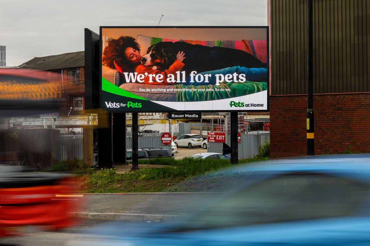 Pets at home digital billboard ad campaign