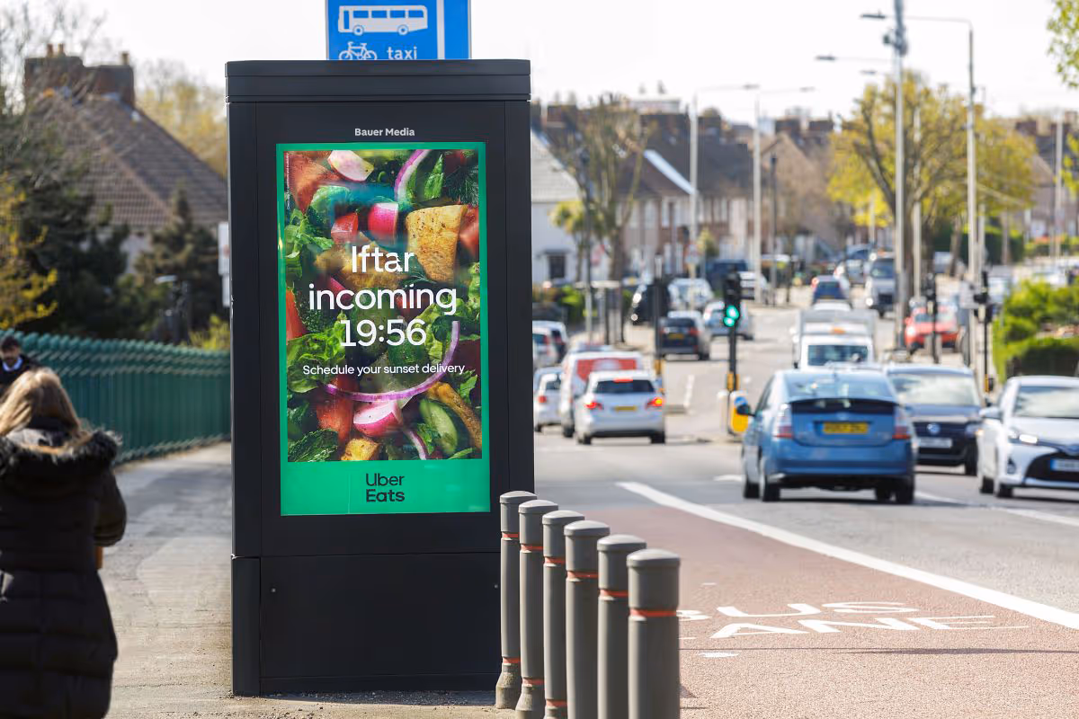 Uber Eat's Ramadan campaign on a digital screen