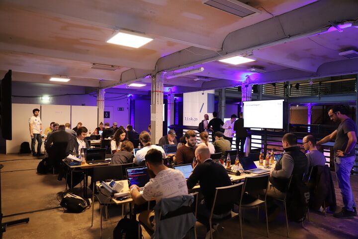 Lisk.js, photo of developer workshop