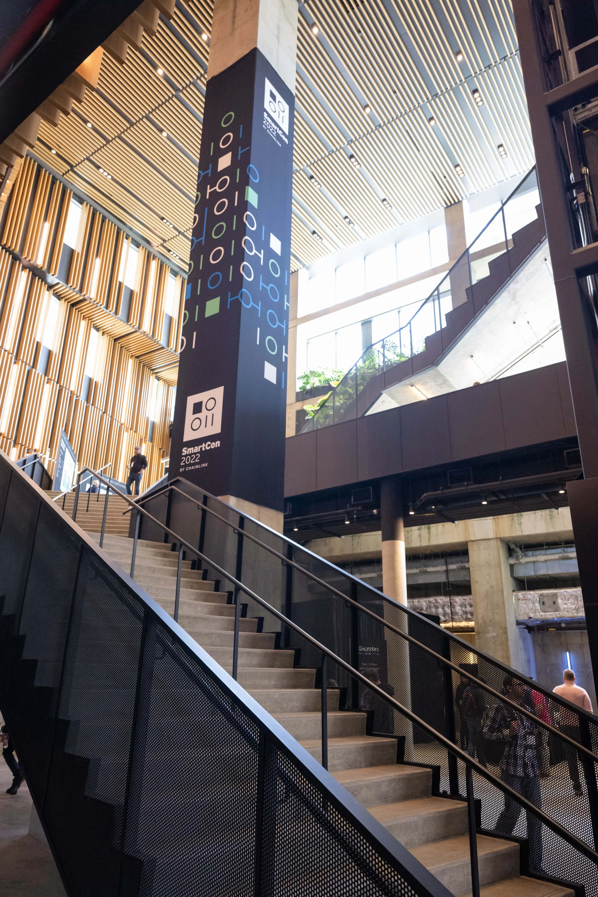 SmartCon 2022, photo of the main stairs with branded signage