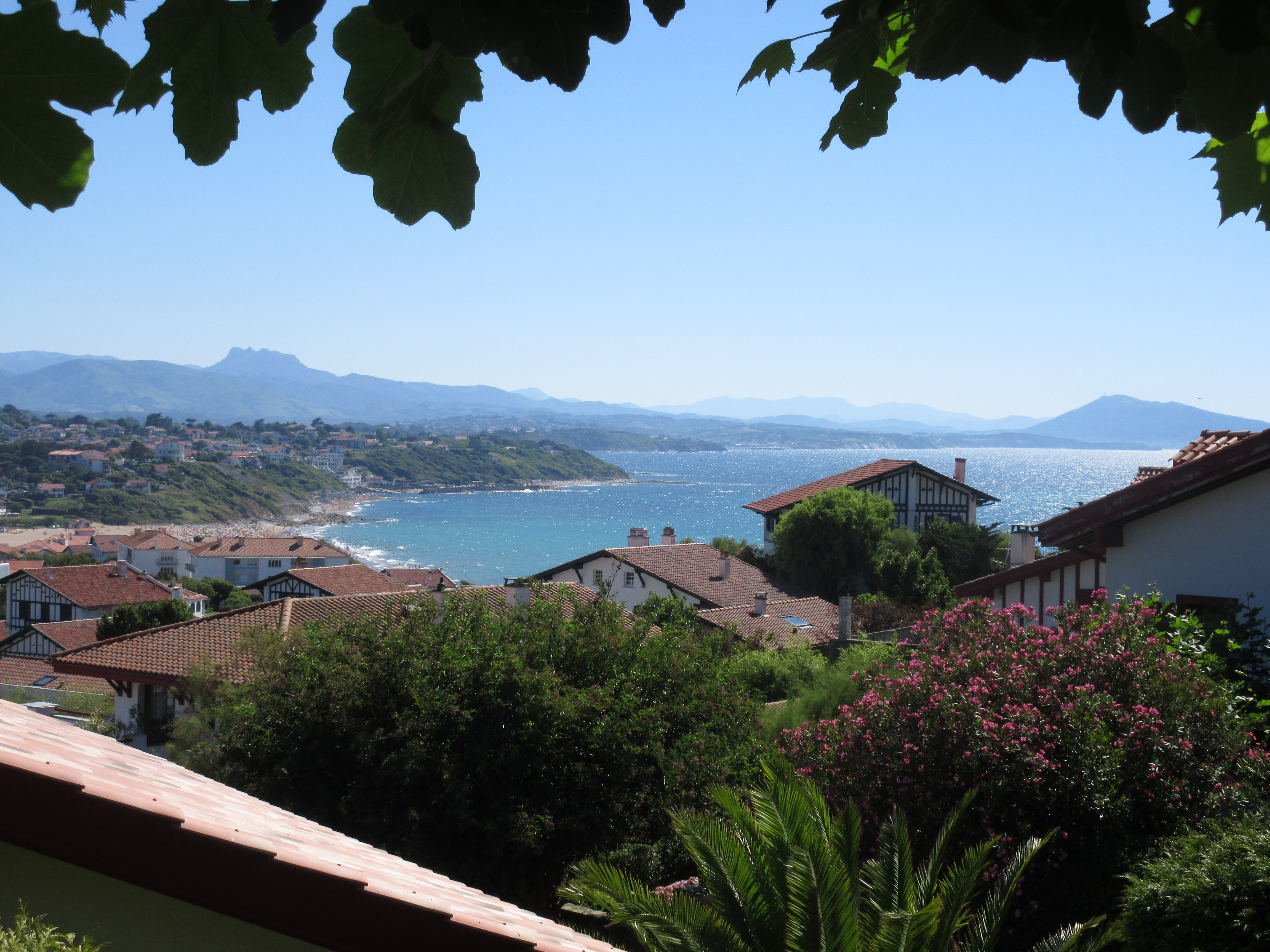 Agencements authentiques pour village authentique.