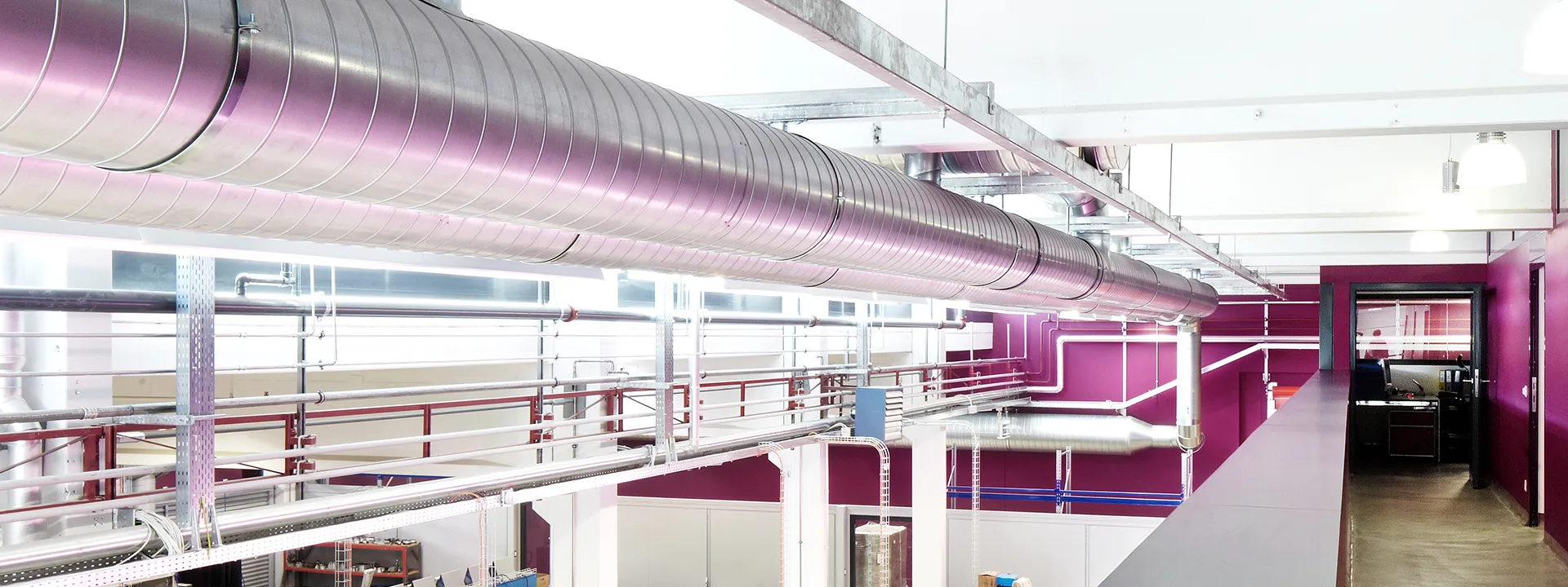 HLM AG – Umnutzung einer ehemaligen Möbelfabrik in einen Hightech-Produktionsstandort