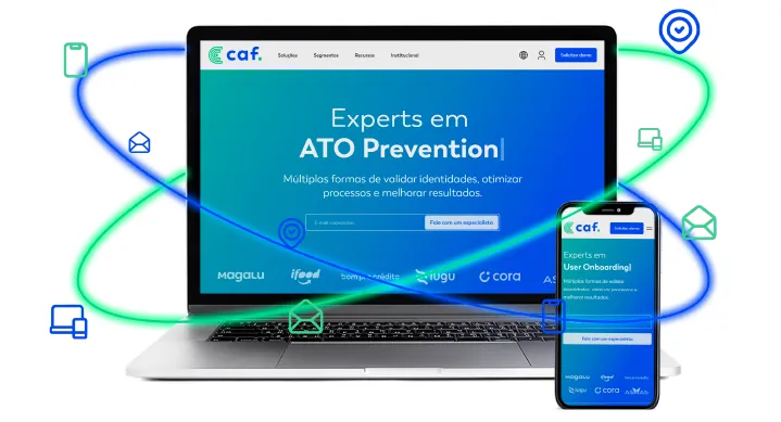 Notebook e smartphone mostrando na tela a página do site da Caf na web